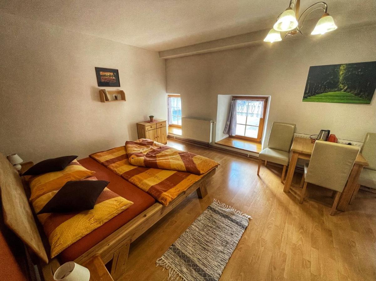 Pension U Kohoutu Horni Plana Exterior foto