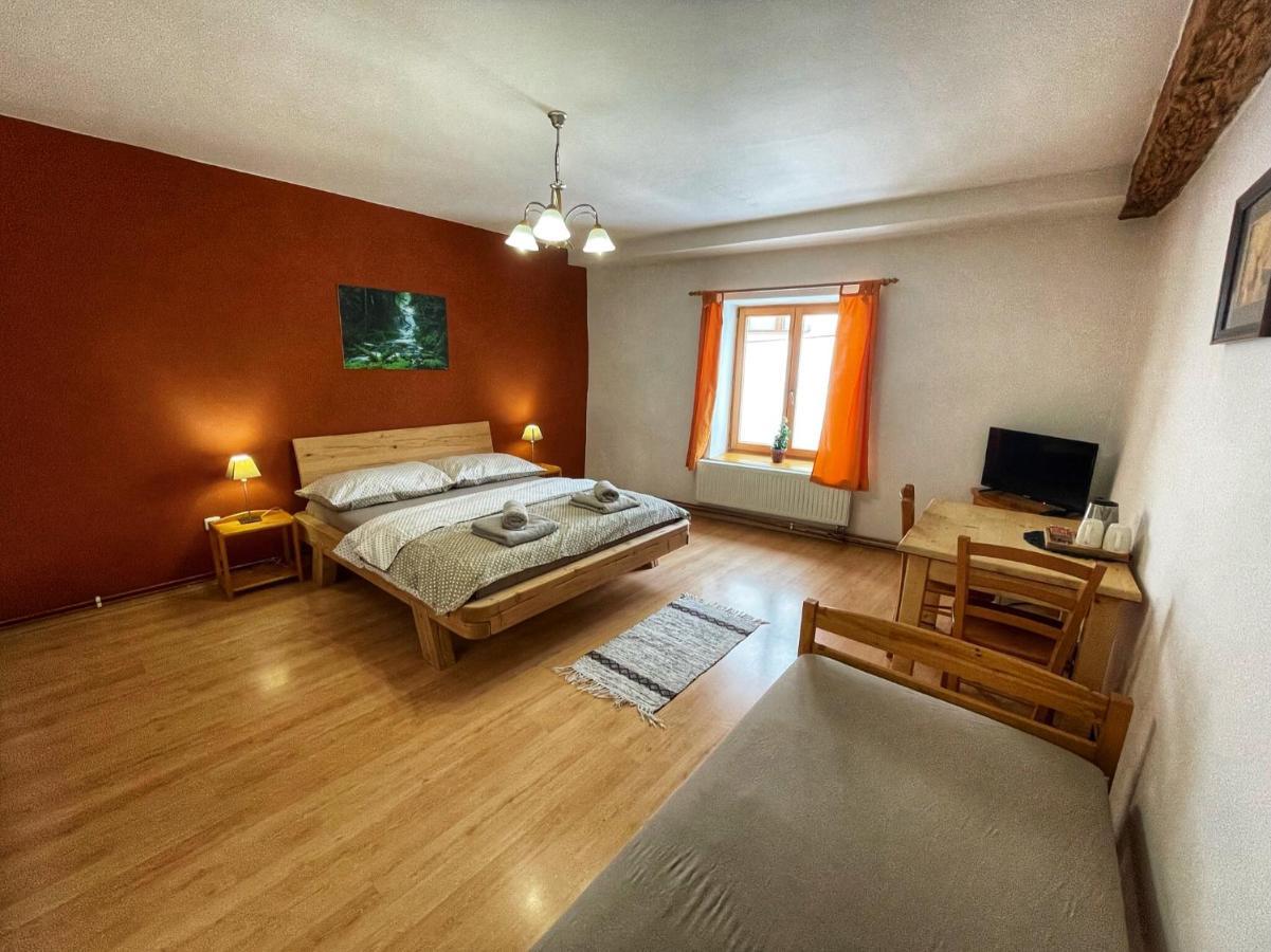 Pension U Kohoutu Horni Plana Exterior foto