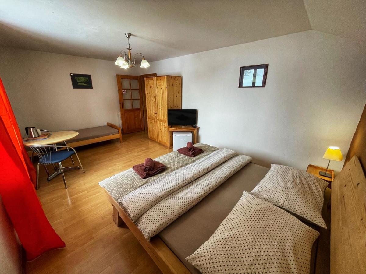 Pension U Kohoutu Horni Plana Exterior foto